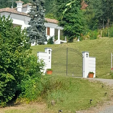 White House Apartment