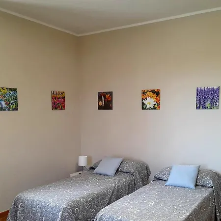 White House Apartment *